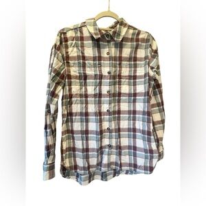 EUC Carhartt Women’s button down - Medium